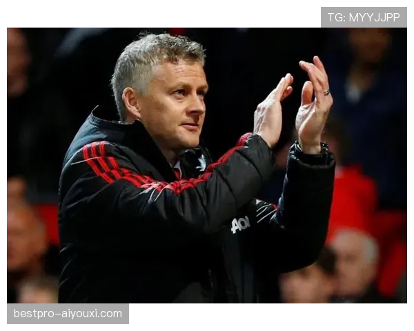 沃特金斯国家队未获首发 战术适配与阵容竞争差距分析